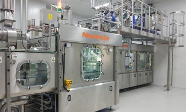 超洁净吹灌旋一体机